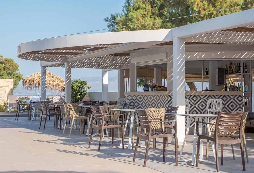 Alexia Beach Hotel Agia Marina  ภายนอก รูปภาพ